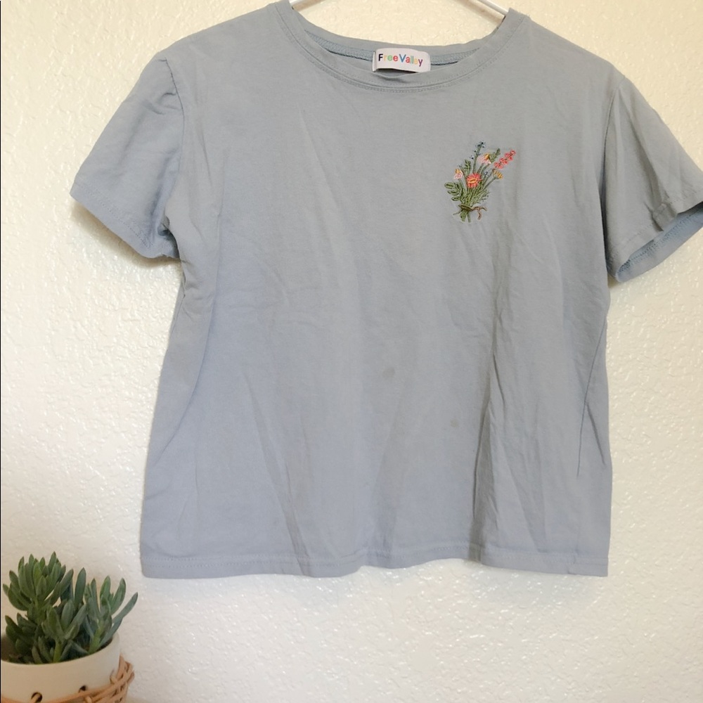 Blue embroidered tee